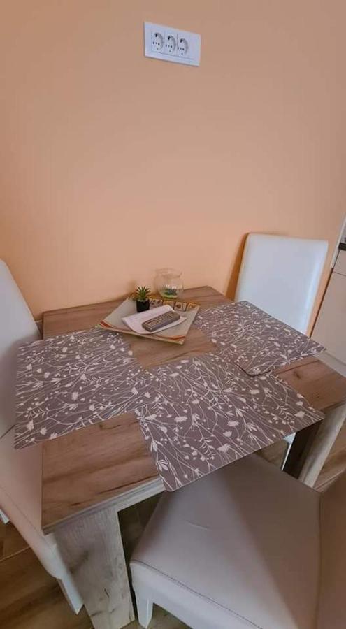 Ales Apartman Sombor Ngoại thất bức ảnh