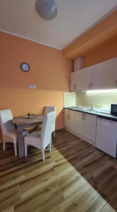 Ales Apartman Sombor Ngoại thất bức ảnh